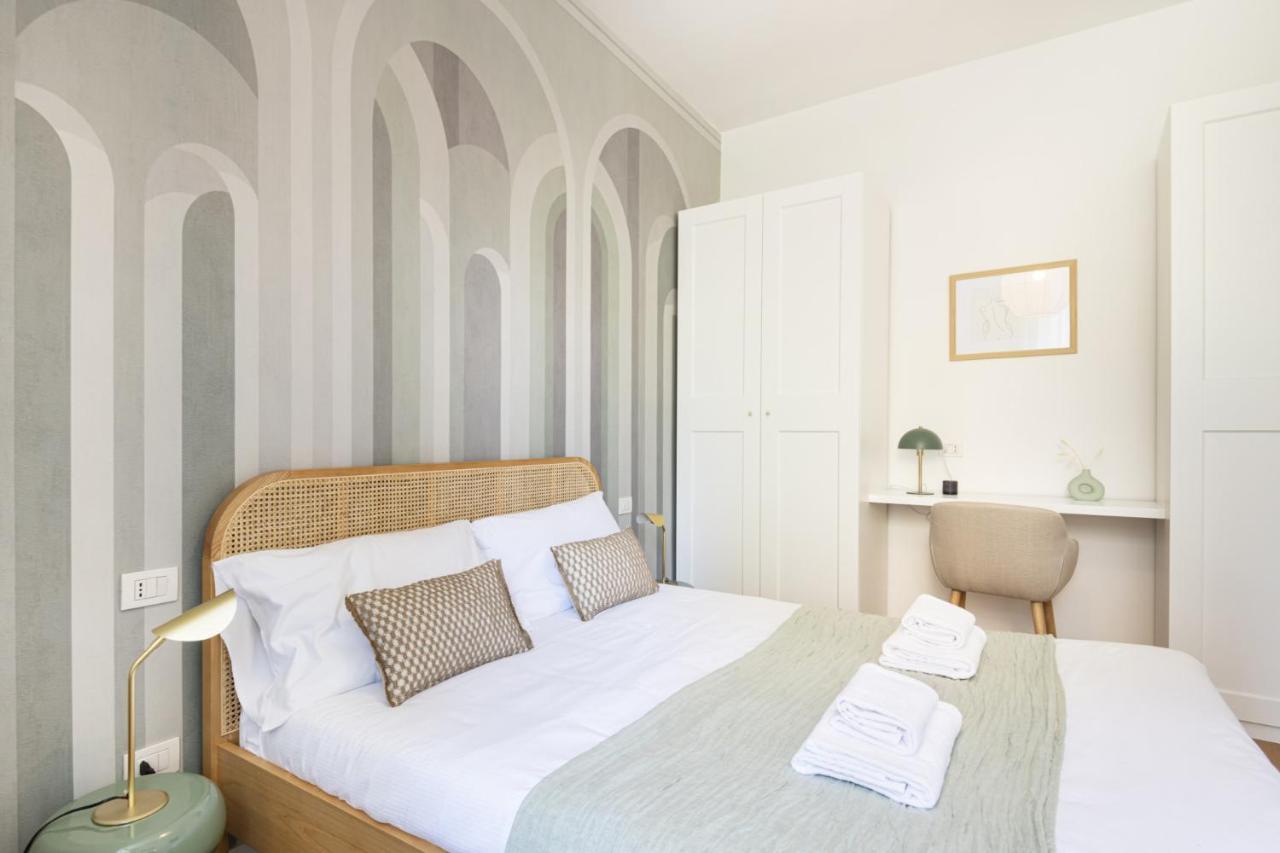Easylife - Romantico Appartamento Sui Navigli Milan Luaran gambar