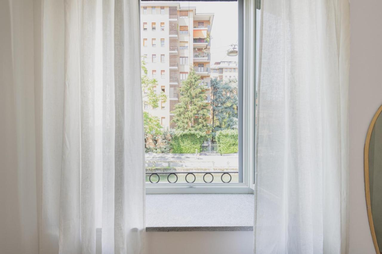 Easylife - Romantico Appartamento Sui Navigli Milan Luaran gambar