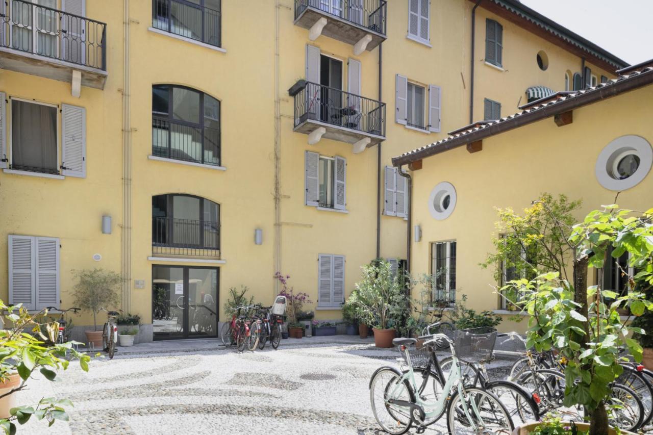 Easylife - Romantico Appartamento Sui Navigli Milan Luaran gambar